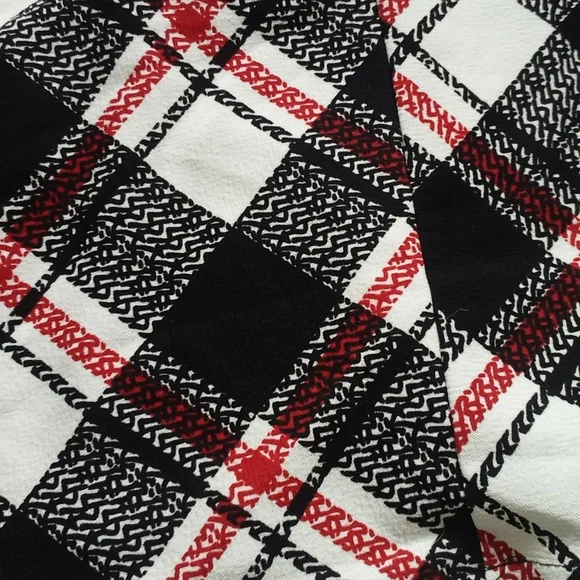 Plaid Black and Red Women's Skirt - Picture 3 of 3